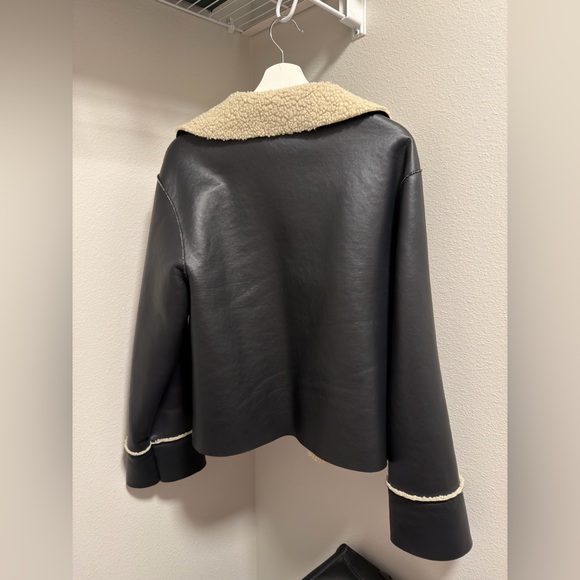 Modern Citizen Shearling Collared Bonnie Jacket - Picture 3 of 7